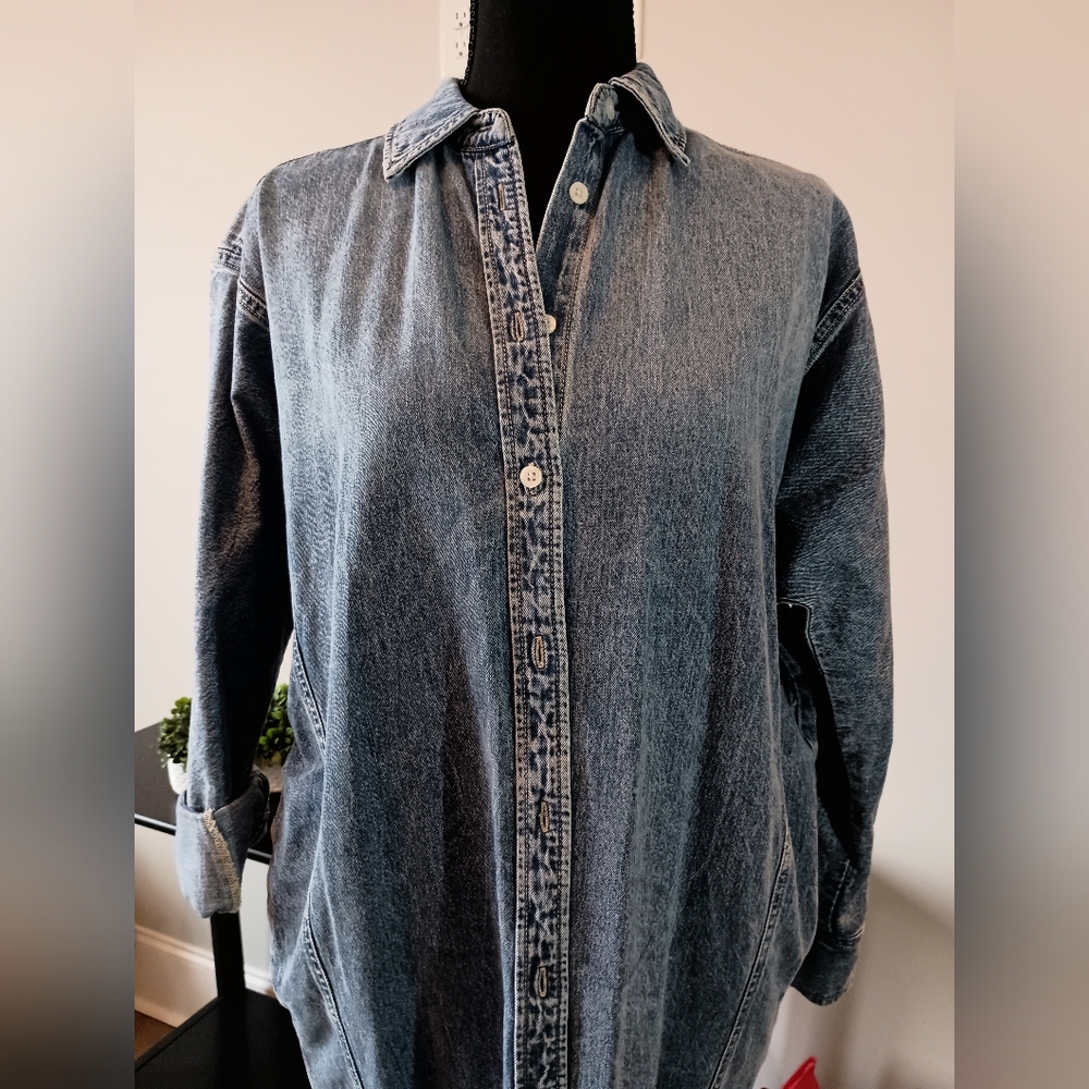Universal Thread NWOT Denim Shirt Dress - Picture 2 of 8